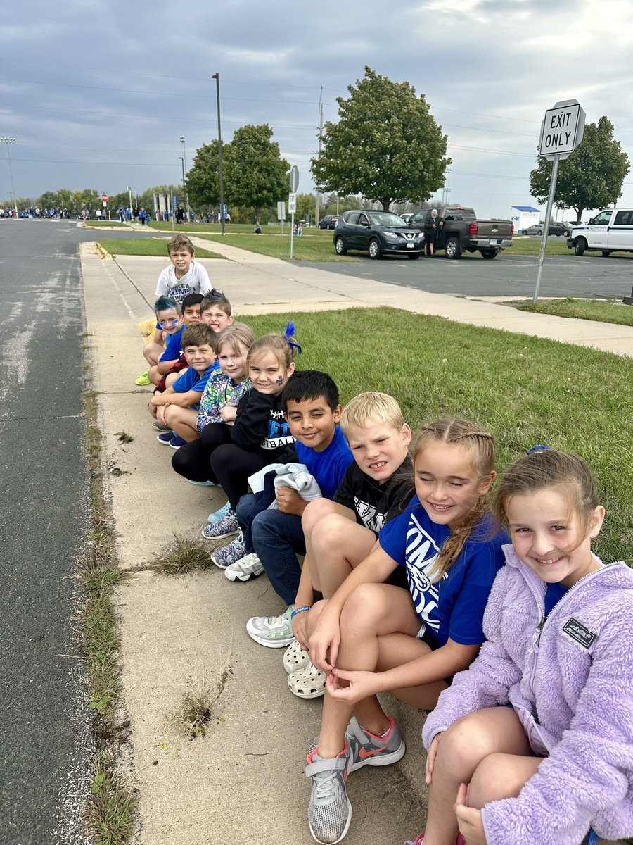 Mrs. Ryan tweet media