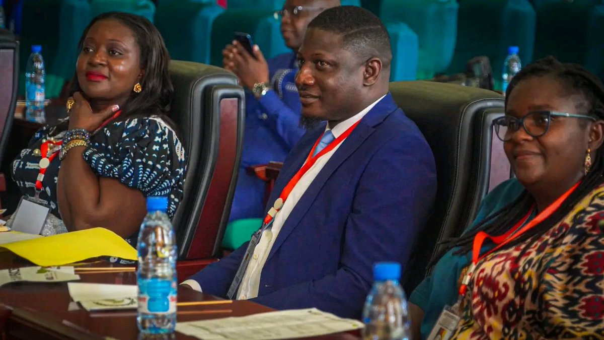 CesCameroon's tweet photo. "Talk less and do more " these were the words of some stakeholders at the symposium there was capacity building for over 500 youths from all 10 Regions of Cameroon during a two days gathering at the palaise des Congres Yaounde Cameroon .

#CES
#MDDTCameroon
#NED
#YouthEmpowerment https://t.co/7UqD9DN3f8