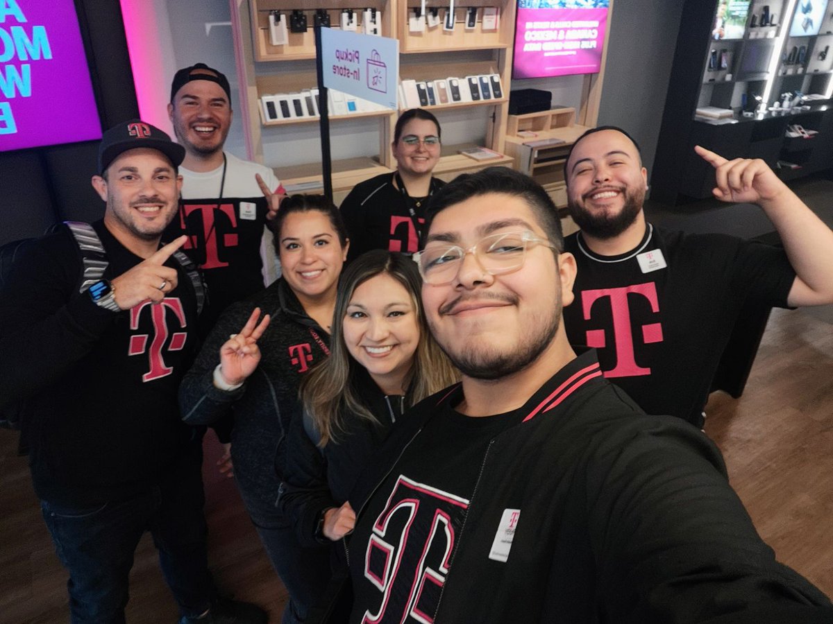 Had a FANTASTIC FRIDAY with <a href="/Stathi25/">Stathi Harlepas</a> &amp; our amazing S. Maryland team!!! #TheCrown👑💕