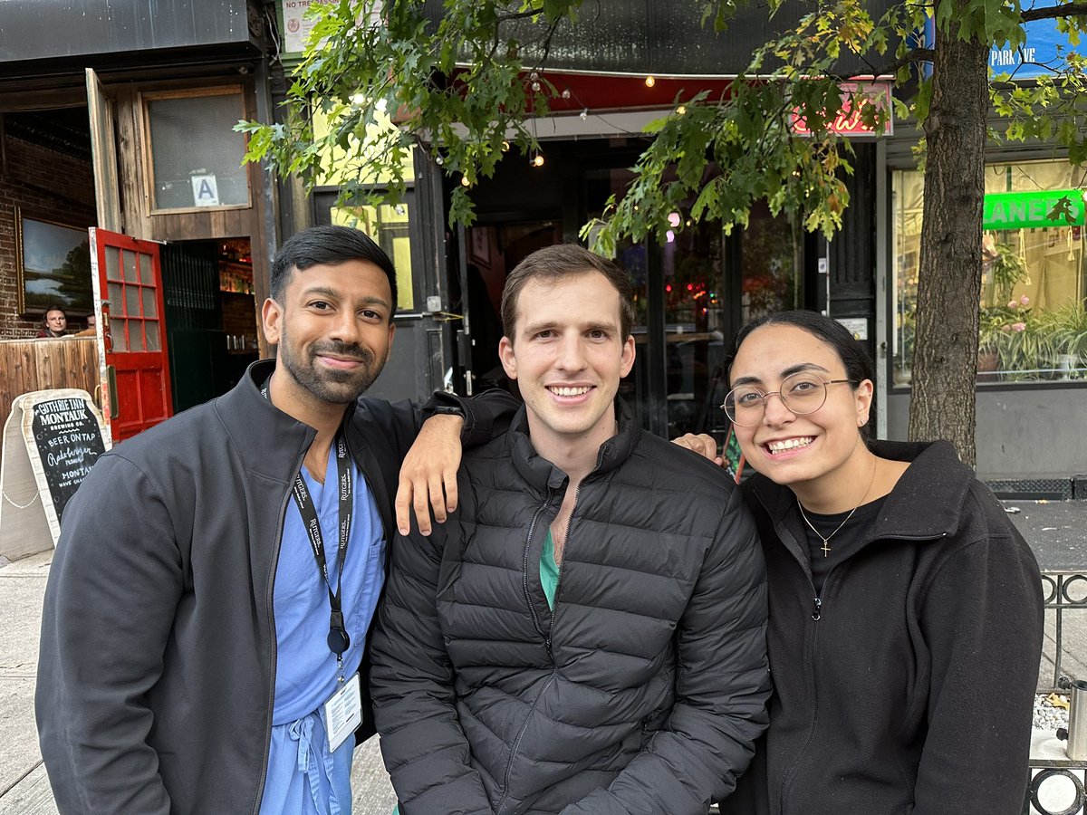 And that’s a wrap! An incredible experience on the SCI service at <a href="/MountSinaiRehab/">Mount Sinai Rehabilitation and Human Performance</a> with two new lifelong friends #Physiatry #Match2024