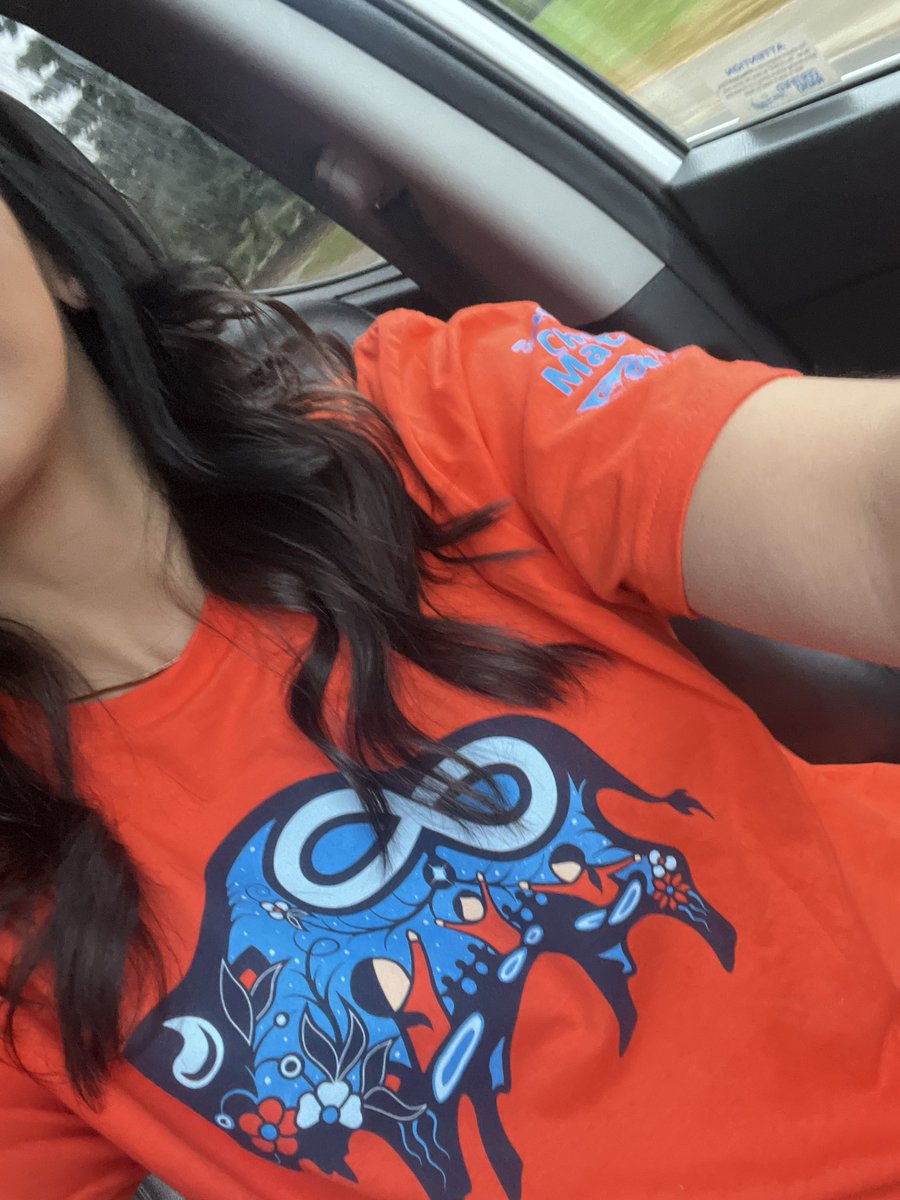 MissBotterill's tweet photo. As a teacher, I proudly wear orange today to teach my students about the importance of truth and reconciliation. 

Let's stand together for truth, reconciliation and a brighter future. #OrangeShirtDay 🧡 #EveryChildMatters @eips @GlenAllanElem https://t.co/iCB6HJZeY0