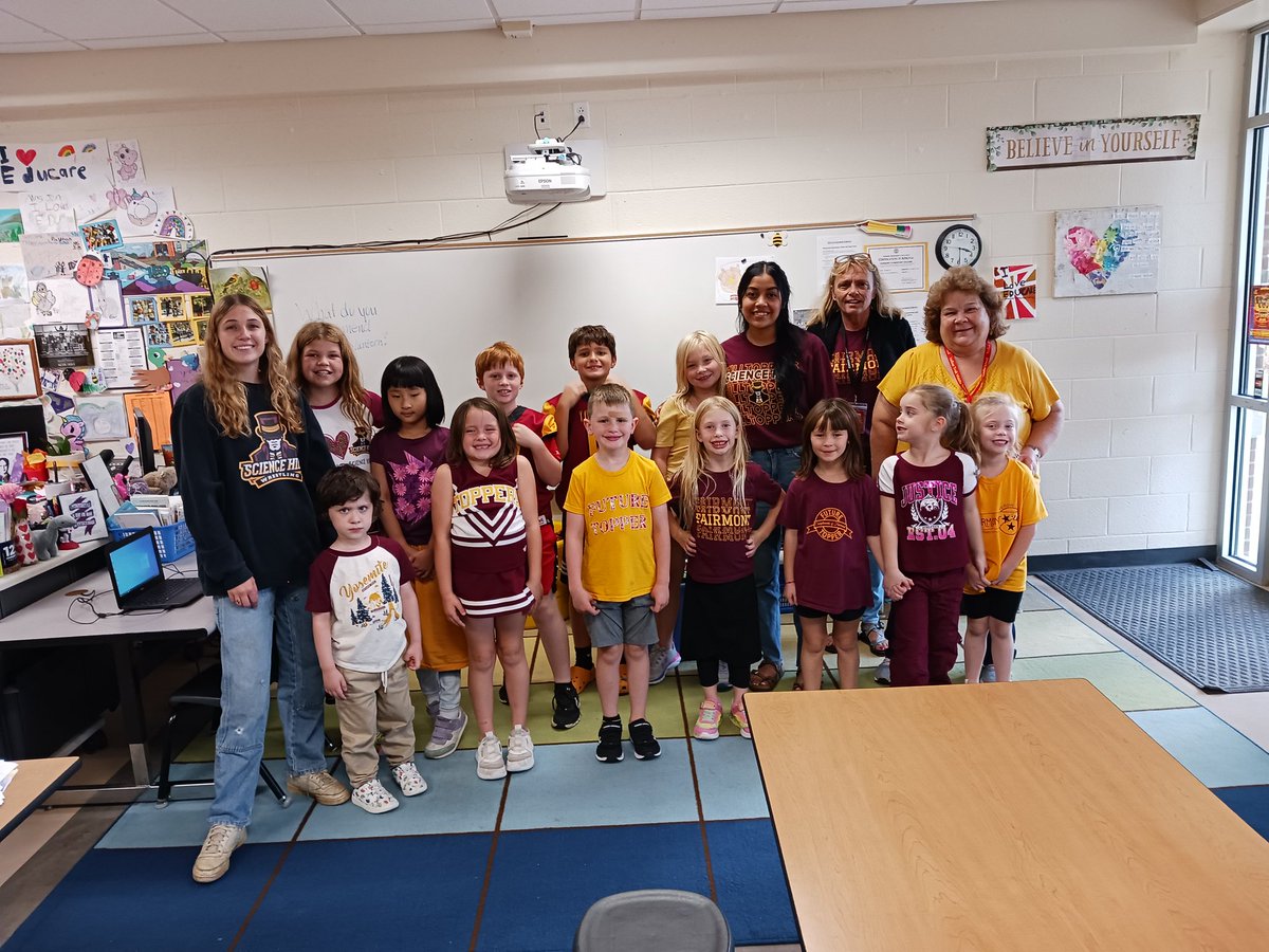 fmteducare's tweet image. More Topper Pride at Fairmont Educare #GoToppers #ScienceHillHomecoming2023 #WeAreAllToppers