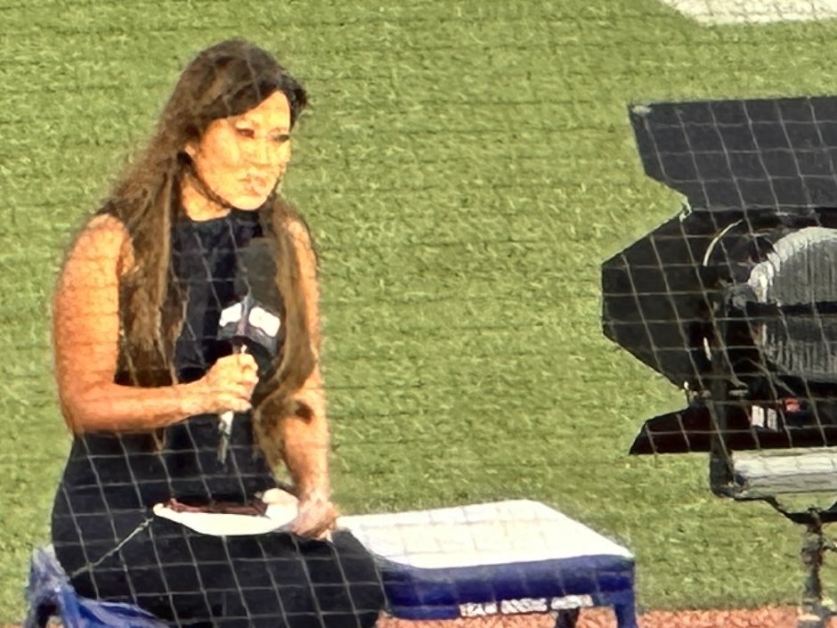 Leigh Kaufmann tweet media