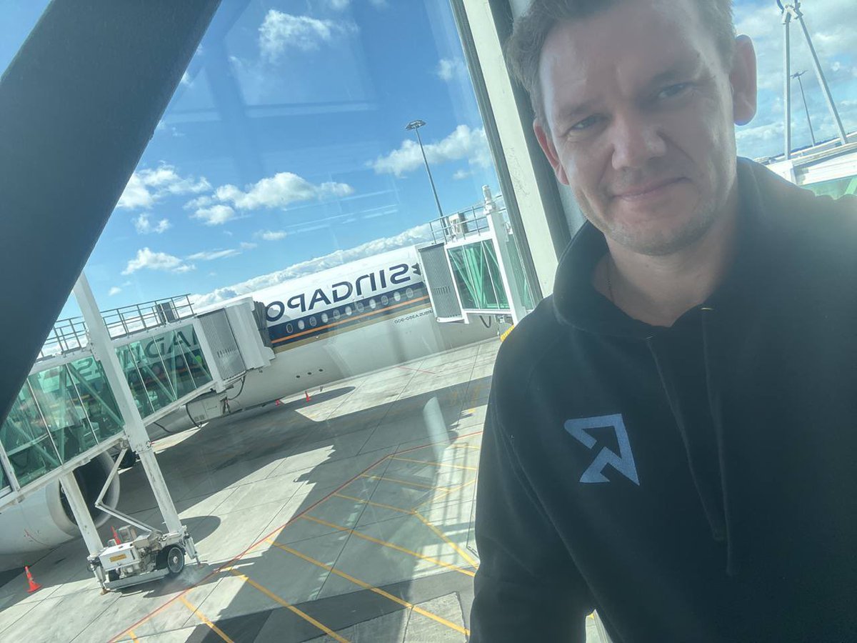 MichaelMoranFCA's tweet photo. The last few weeks have been a blur preparing for @roundable_io to appear at @chainlink’s #SmartCon2023. @splnty and I are looking forward to delivering our Speaker Presentation, being interviewed by @TradeTalks and expanding the Roundable global network. ✈️ 🇪🇸 🚀 https://t.co/7tg74RjChE