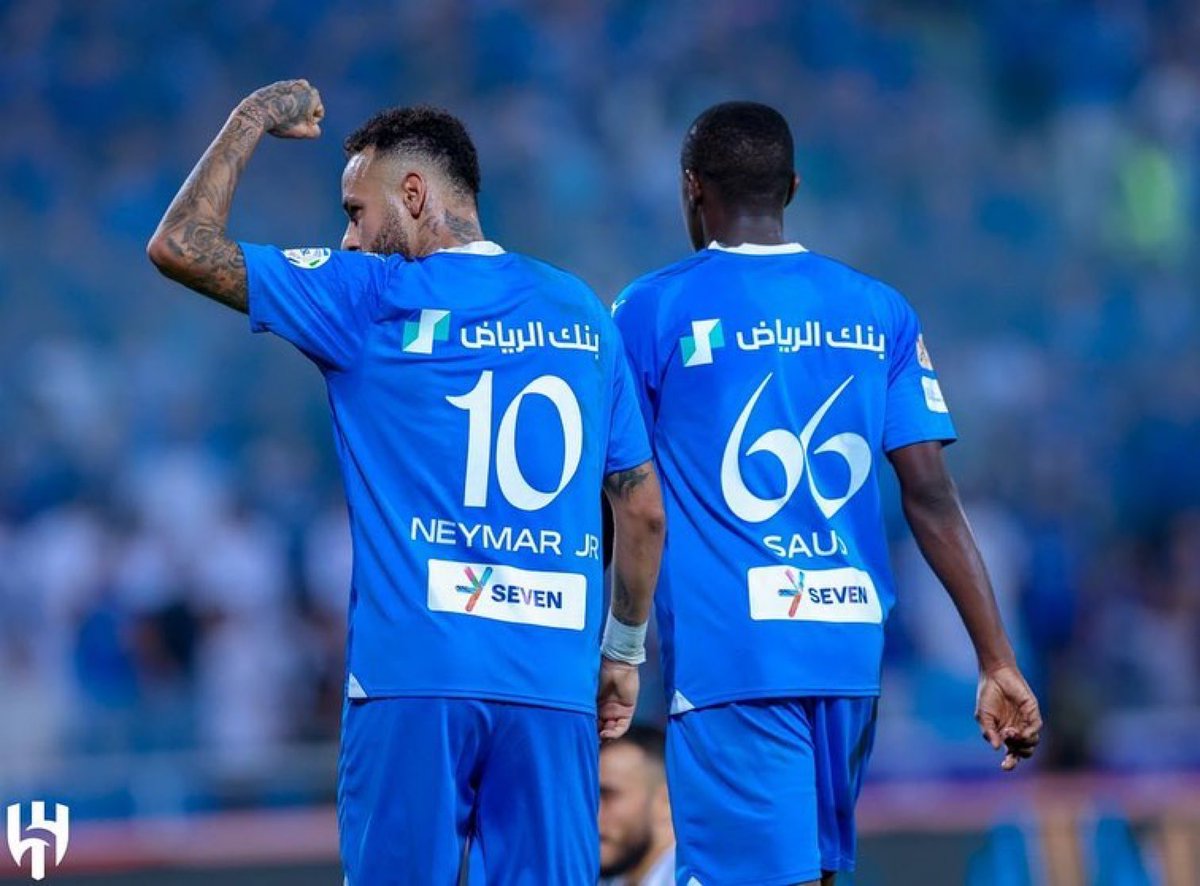 neymarjr's tweet image. Great game guys 💙