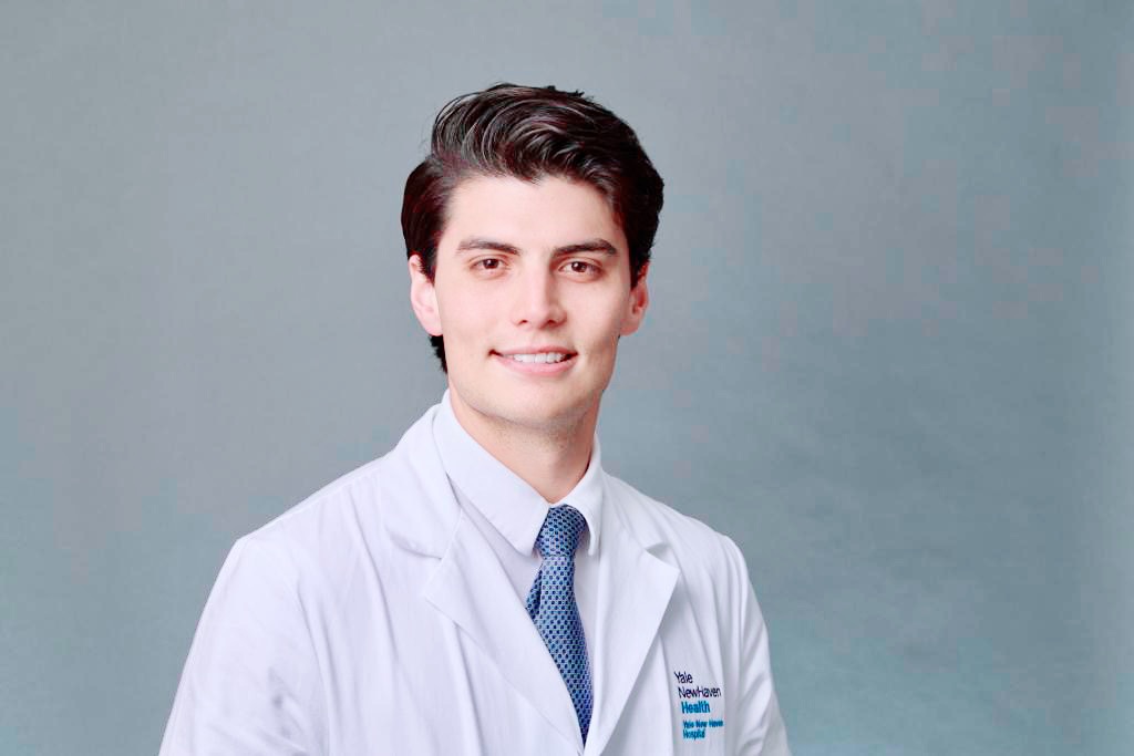 Meet Angel Flores-Huidobro Martinez, MD, General Surgery, Yale, PGY1!!