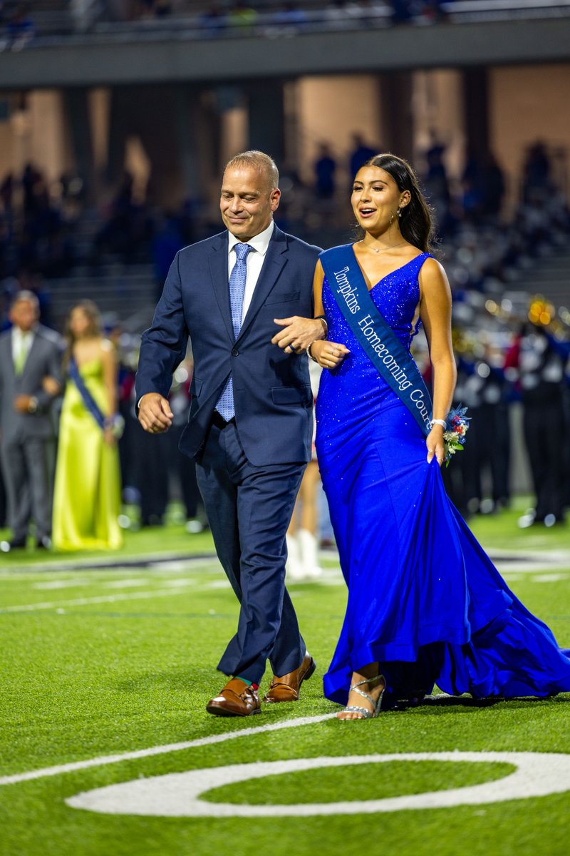 OTHSABClub's tweet photo. Great memories were made as we celebrated our '23 Homecoming weekend... (pictures courtesy of Hughes Andry)... #othsabc #homecoming23 #othsfalcons #tompkinshighschool ππ¦
π https://t.co/m8ob5uGlqU
