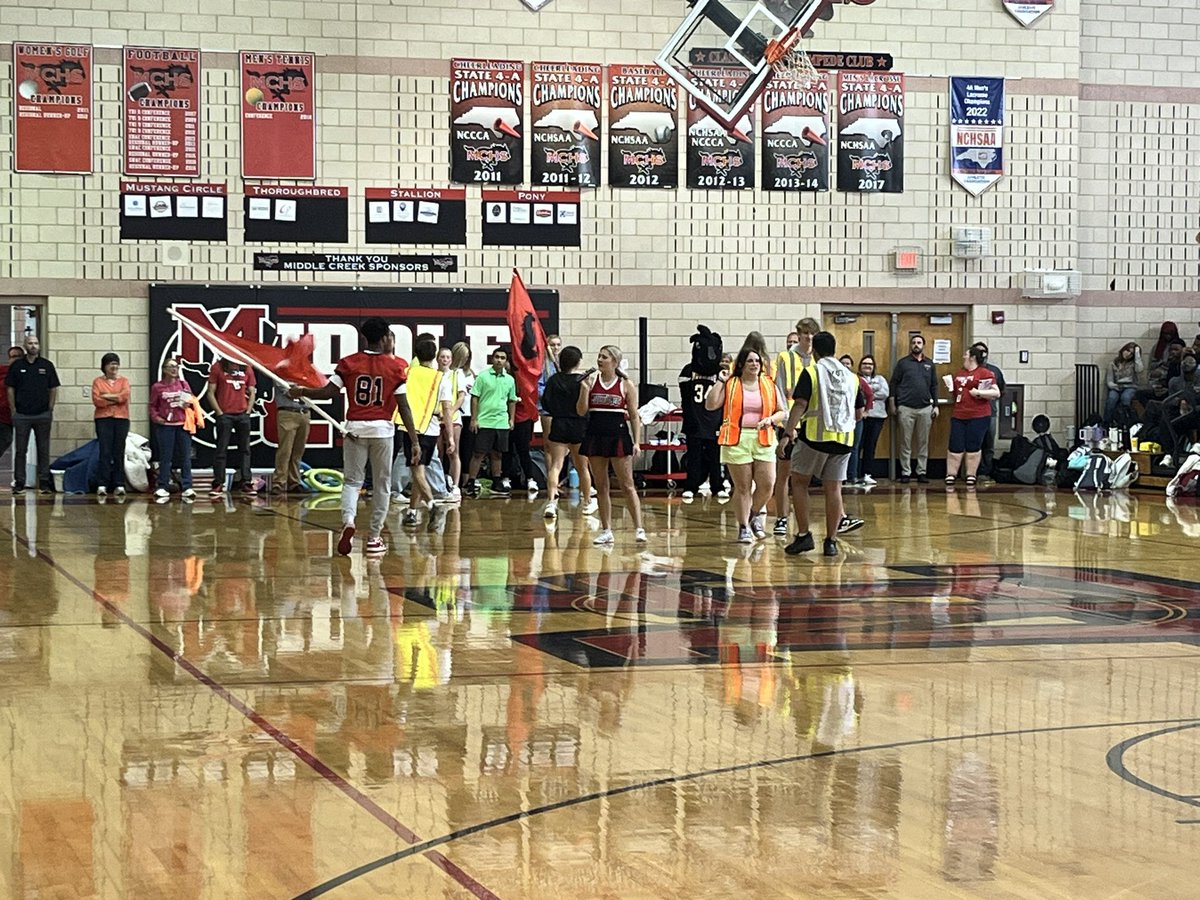 LMegronigle's tweet photo. Great pep rally this afternoon to showcase our fall athletes! Let’s GO @mchsmustangs #HOCO2023 #BetterTogether @MiddleCreekSGA https://t.co/flEYLbWq85