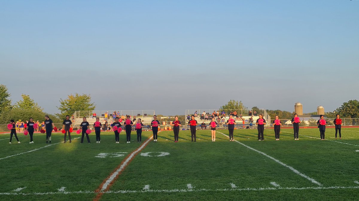 CaprioStewart's tweet photo. Shout out to the JV &amp; Varsity Dance teams for teaching future Storm dancers in their inspiring dance clinic! #RollStorm @KurtJohansen6 @S https://t.co/bZ7UH3fLrw