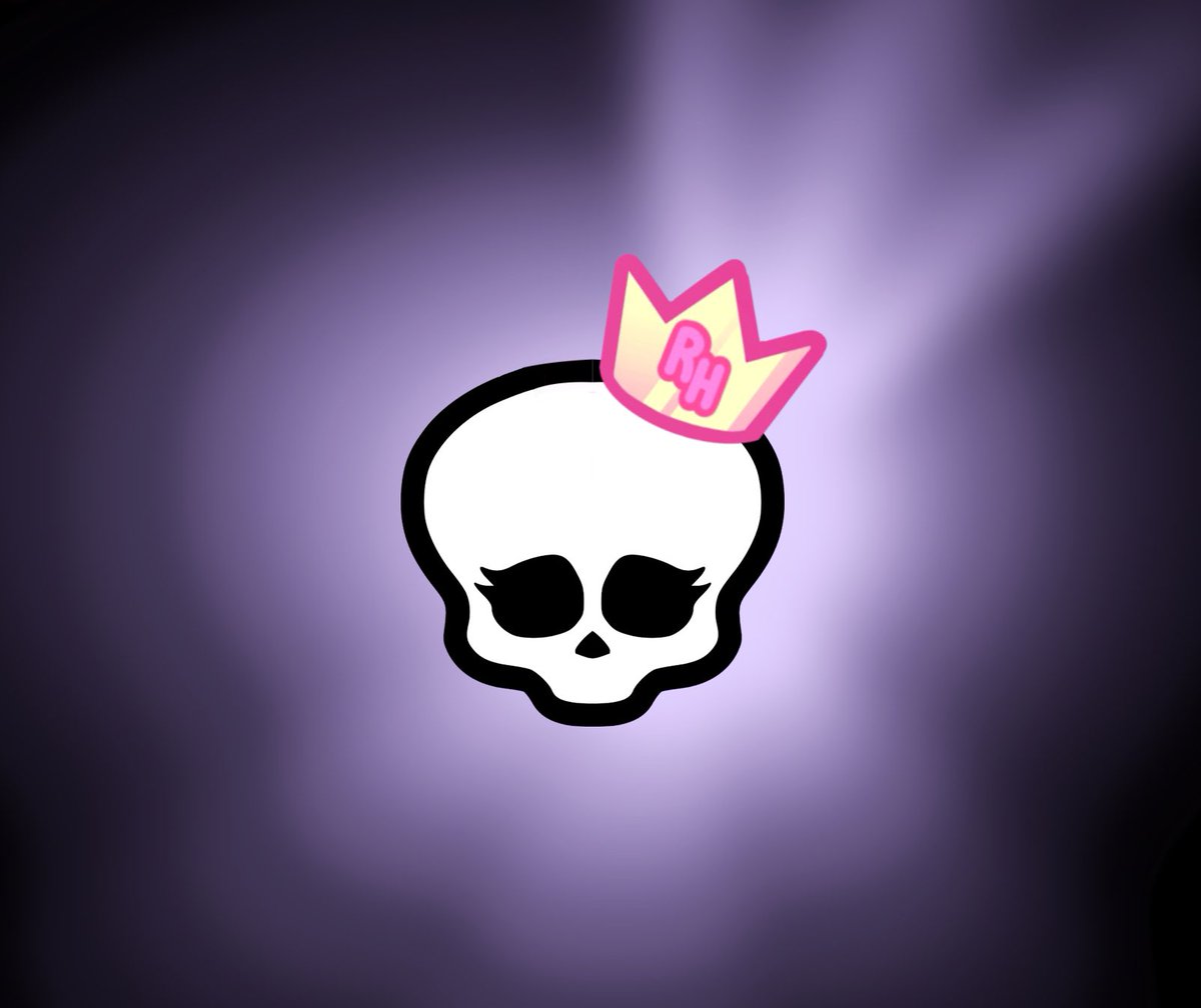 We have a a special surprise for all you Royales this years Royalloween event 🩷🖤coming soon in the Halloween update 

#royalehigh #roblox