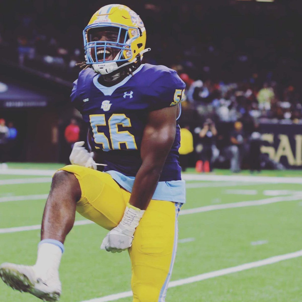 UpnextRj's tweet image. After a talk with @damonnivens im blessed &amp;amp; honored to receive an offer from Southern university 🟡🔵