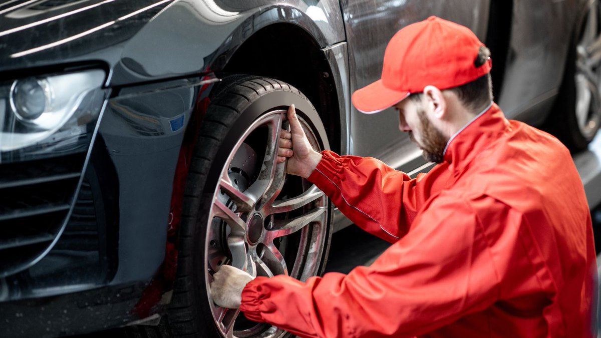IofCG's tweet photo. Need a new tire?🤔

Get the perfect tire for your vehicle at Infiniti of Coral Gables!

➡️ https://t.co/Js8YHz36jz https://t.co/BIF4EUUlzO