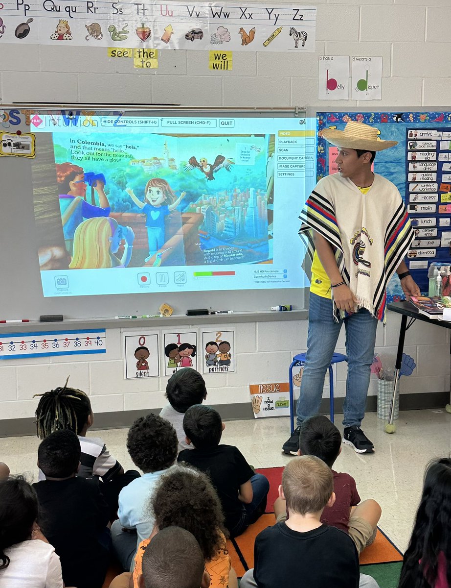 CriLozano11's tweet photo. The Kindergarteners showed so much excitement learning about Colombia! They certainly enjoyed celebrating International Day at school. @VirginiaCrossEl @ParticipateLrng  #UnitingOurWorld https://t.co/ujkHw638tc