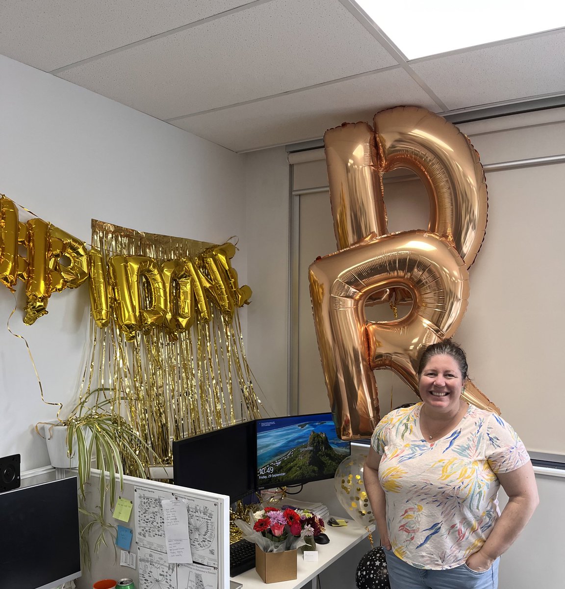 Big day yesterday with <a href="/EcclesMelissa/">Melissa Eccles</a> submitting her PhD thesis 🙌🏽⭐️👩‍🔬🎊🍾 @CHIRI_curtin <a href="/AusDementiaEMCR/">Australian Dementia EMCR Network</a> #PhDone #PhinisheD #AusDementiaEMCR