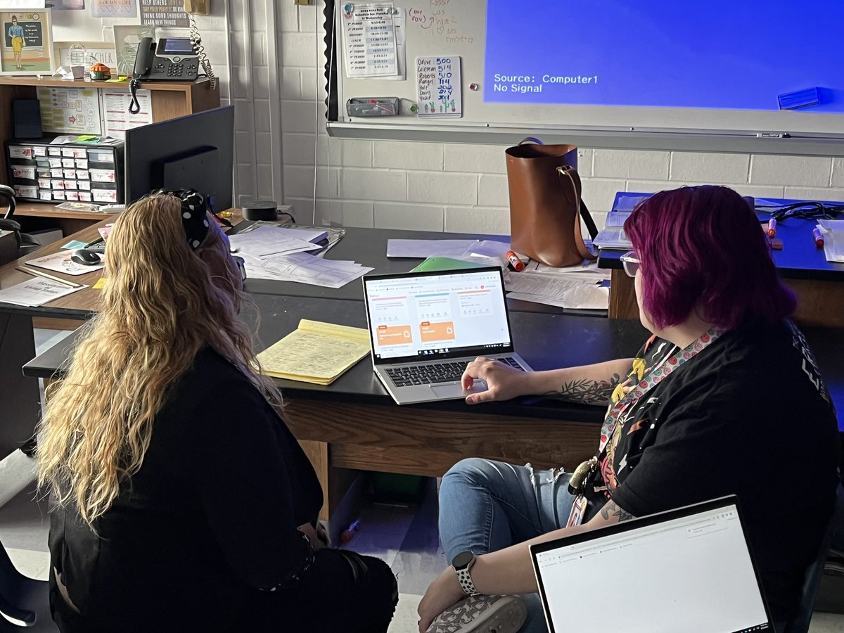 DMS_Vikings's tweet photo. It was a great day of PD at DMS. Our science teachers engaging in new learning &amp; strategies to implement with students. #lifelonglearning #ItStartsWithMe @FortBendISD https://t.co/NJFNA9xwP6