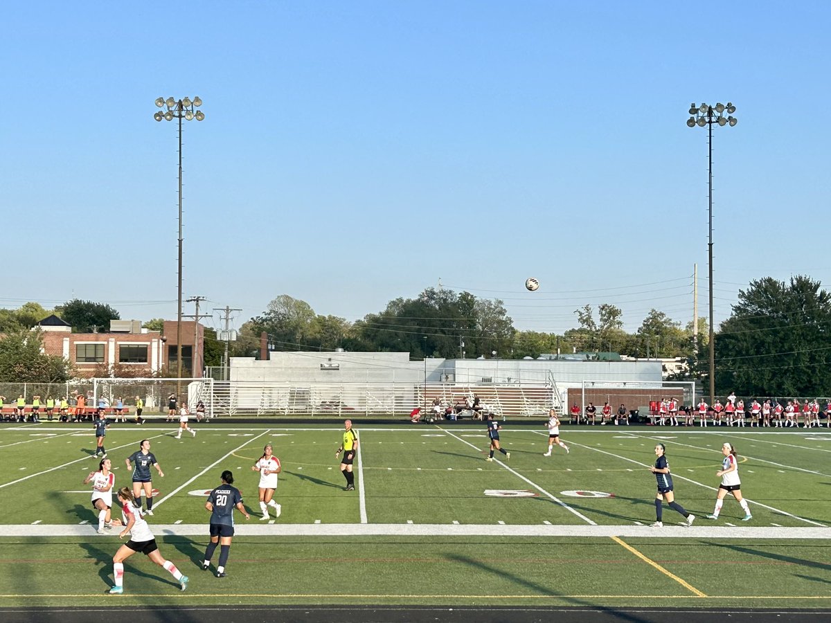 DruryRhetCAT's tweet photo. Great day for @drurypanthers and @GLVCsports competition. @drurywsoc up 4-0 at half, long awaited @DruryVolleyball home opener and @DUMensSoccer still ahead. #LetsDUThis https://t.co/XMKpqFj7aP