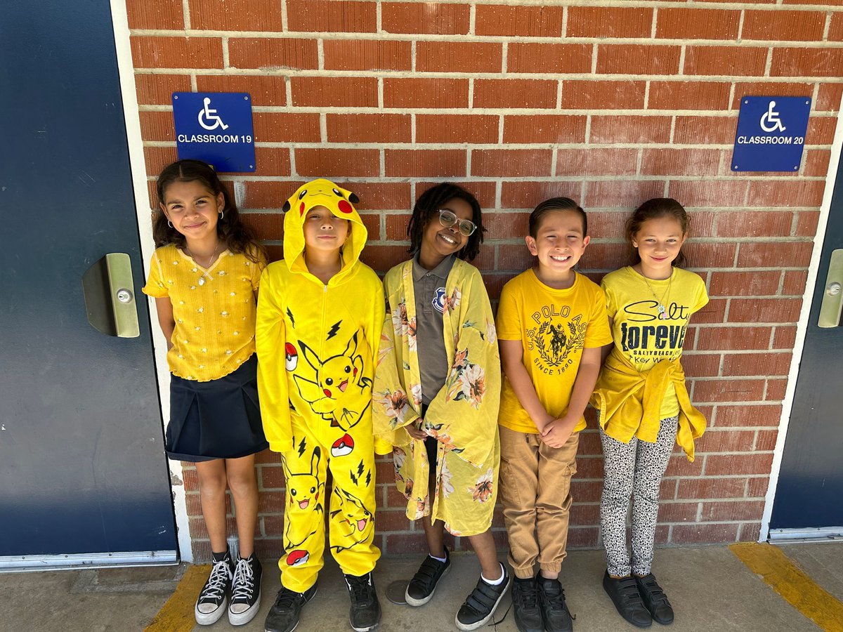 On Thursday EHWLA wore Yellow in honor of Childhood Awareness Month! 🎗️💛