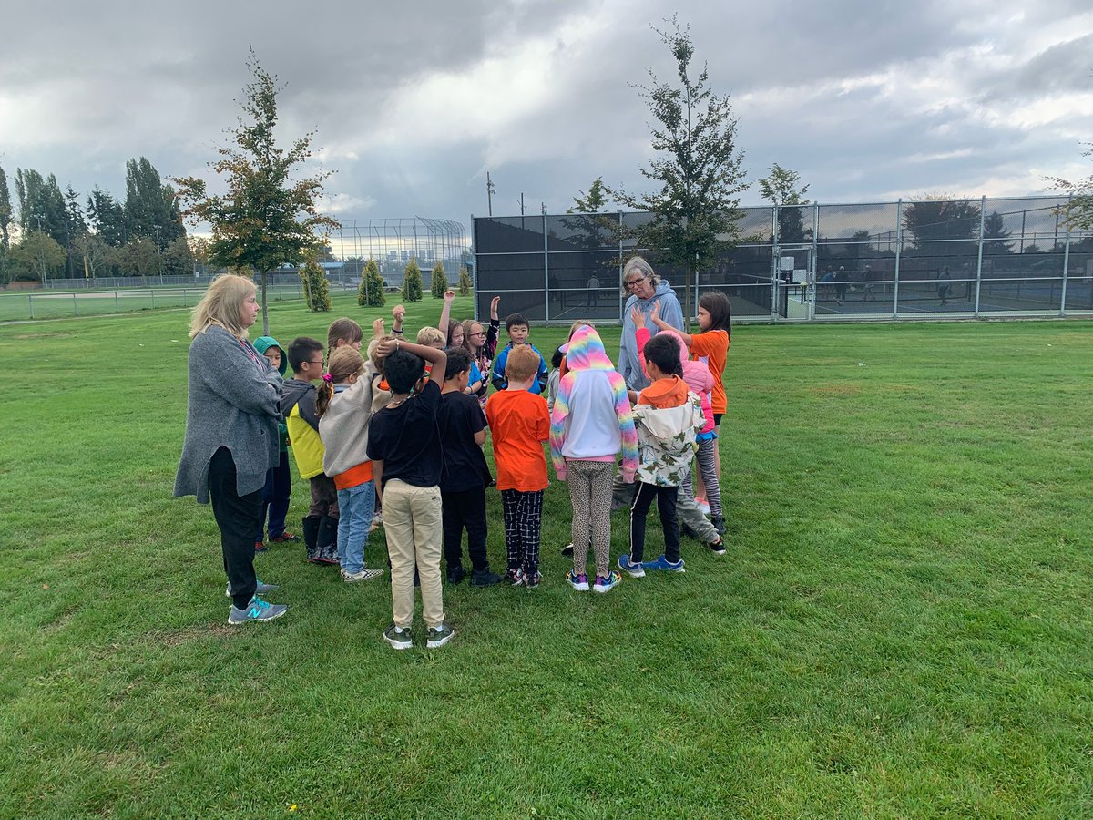 LadnerElemSchool tweet media