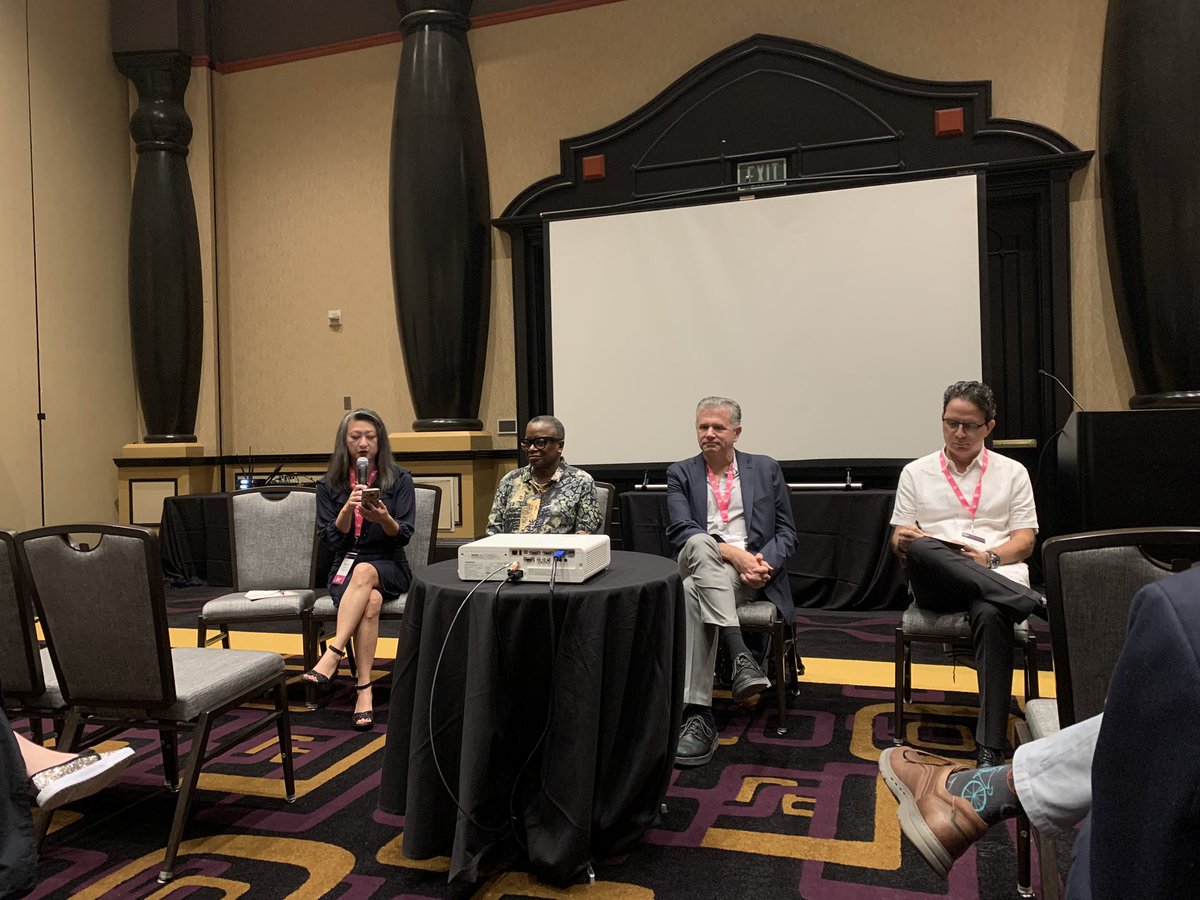 At #spj23 the panel “Transitioning from Newsroom to Classroom” discussed the different routes journalists can take to become professors and the differences between being a journalist and teaching journalism. Panelists emphasized slowing  down when teaching. #spjdiversity23