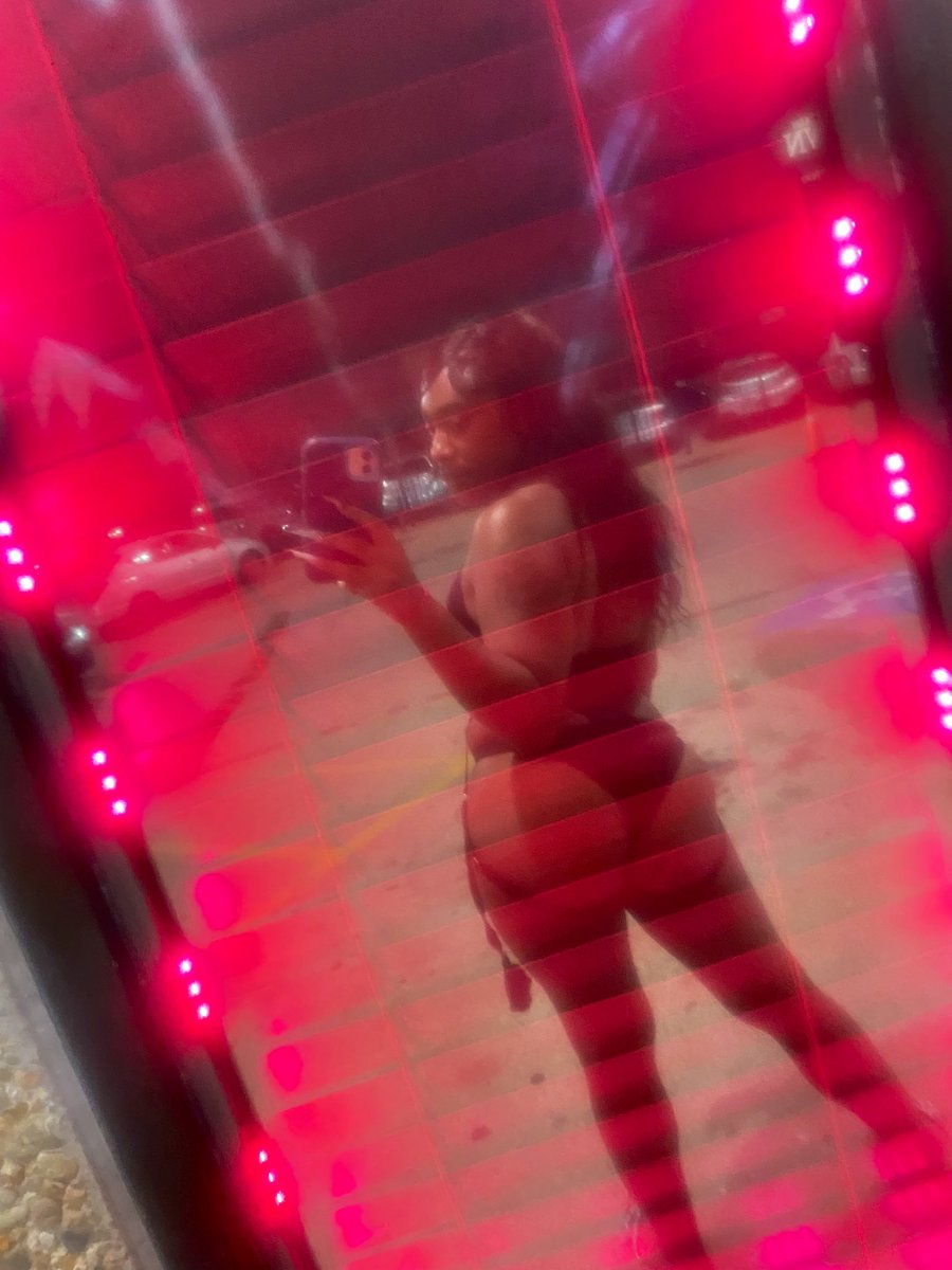 Hey my twitter babies follow me for a follow back 🥵!!! I’m available for all Dallas local meetups &amp;im also available for #EXCLUSIVE #Content and #freaky FaceTime SHOWS ‼️🤯
#DallasTX #dallasfreaks #sneakylink #whore #sluttygirl #onlyfansgirl #freakyebony #dfw