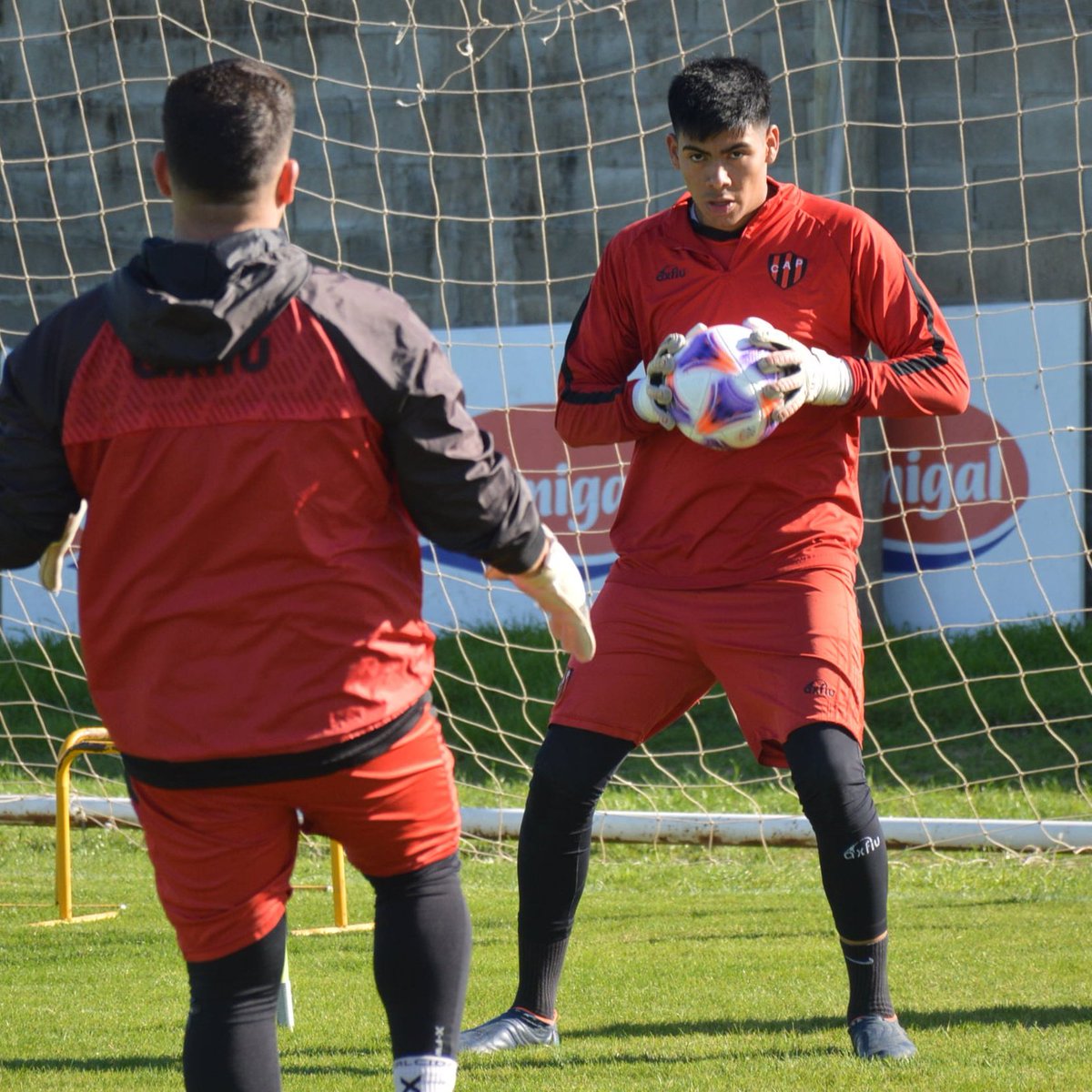 🆕️ También fue citado por primera vez Matías Caballero

🧤 Arquero
👤 19 años (15-3-2004)
📍 De Santa Elena, Entre Ríos

¡Felicitaciones, Willy! 🔴⚫️💪🏾