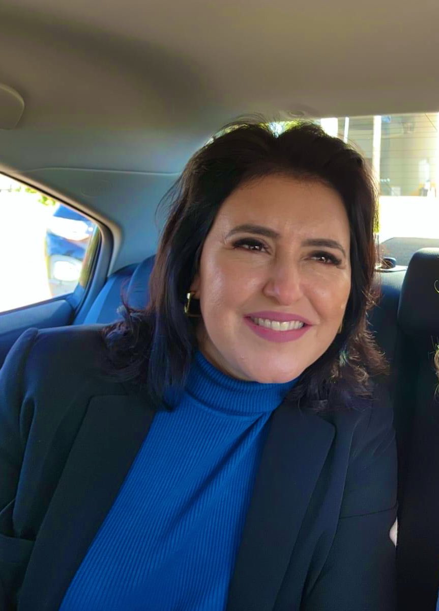 tebeter_'s tweet image. A selfie no carro 🛐🛐🛐🛐🛐🛐🛐