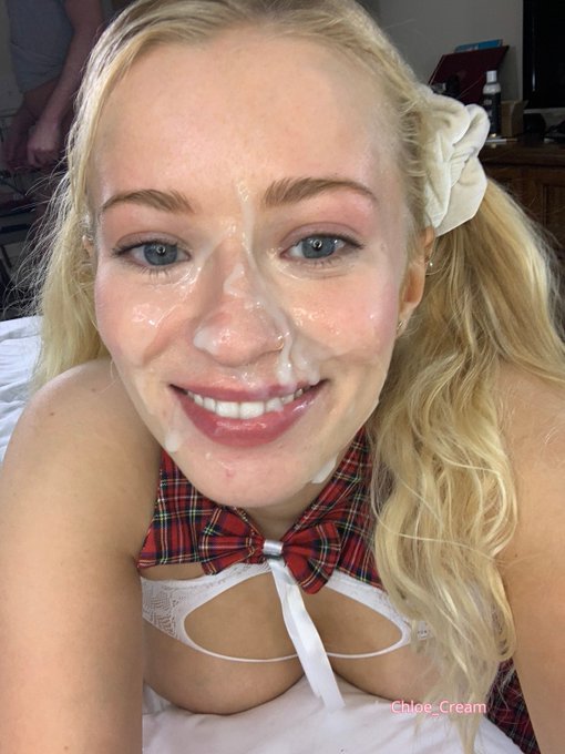 Happy Halloween everyone!!! Be safe :) https://t.co/IxkwYNSkPm https://t.co/zqQrmBNNDa