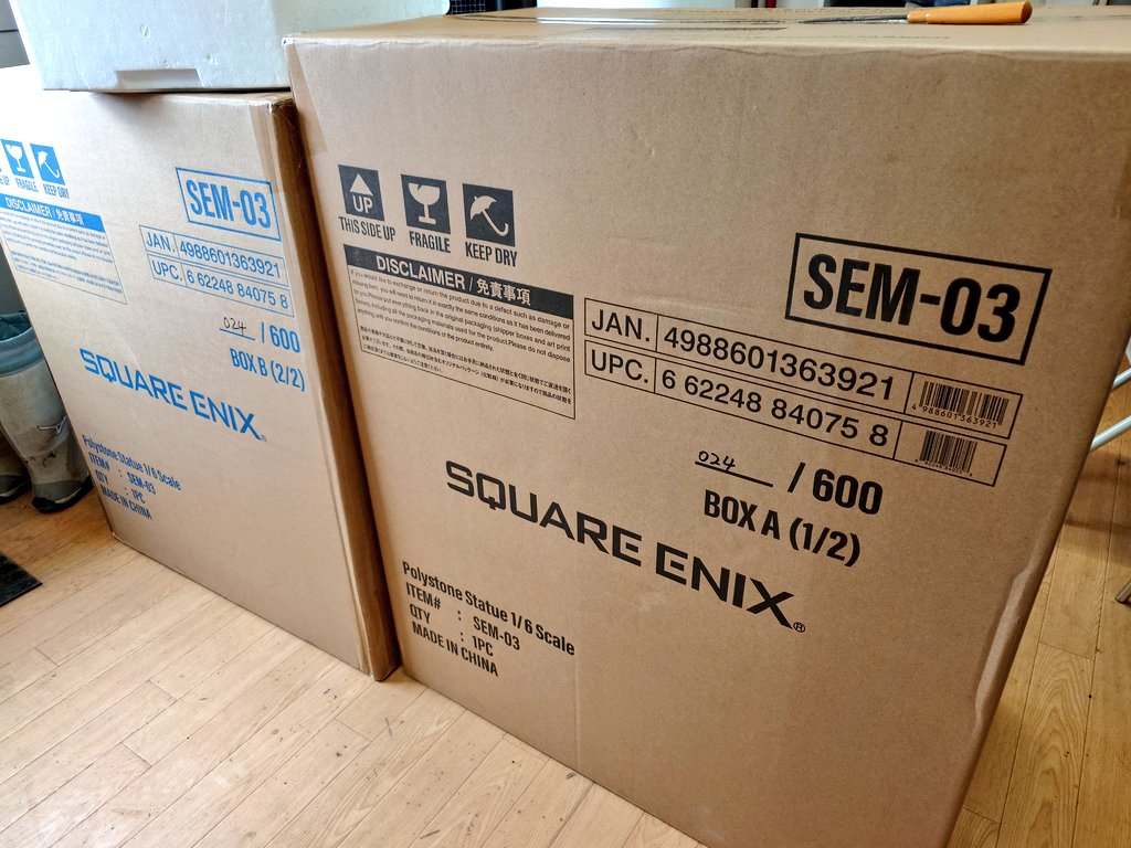 0209Bloodymary's tweet photo. 大きな荷物が届いたので
浅草に出発する前にティナの顔だけでも確認しようとしたら
母さんから授かった念珠が弾けとんだ🥹
さすがは
"SQUARE ENIXMASTERLINE"
そう簡単には拝ませてもらえない🥹
#早くオネマを梱包しろww
#FF6
#FINALFANTASYVI
#SQUAREENIXMASTERLINE https://t.co/GLYGBI7SDy