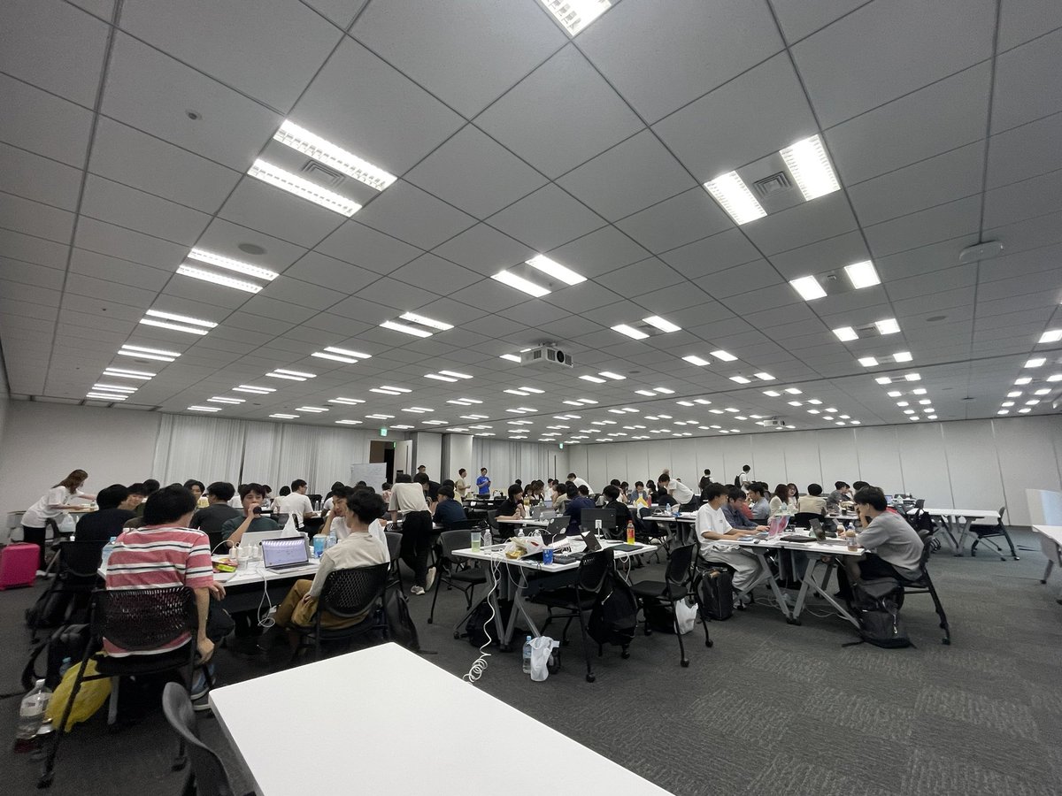 kboy_silvergym's tweet image. みなさん頑張ってます！💪
 #TYOFlutterHack