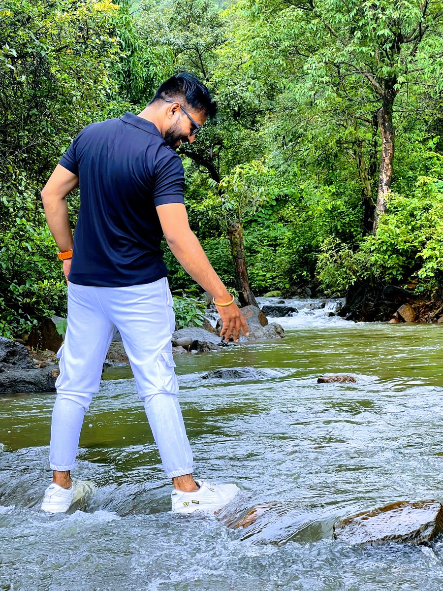 TUSHARKHARE14's tweet photo. Latest back facing pic 😁😌
Quote and reply with your back facing pictures.. https://t.co/6ZTq8s4IIH