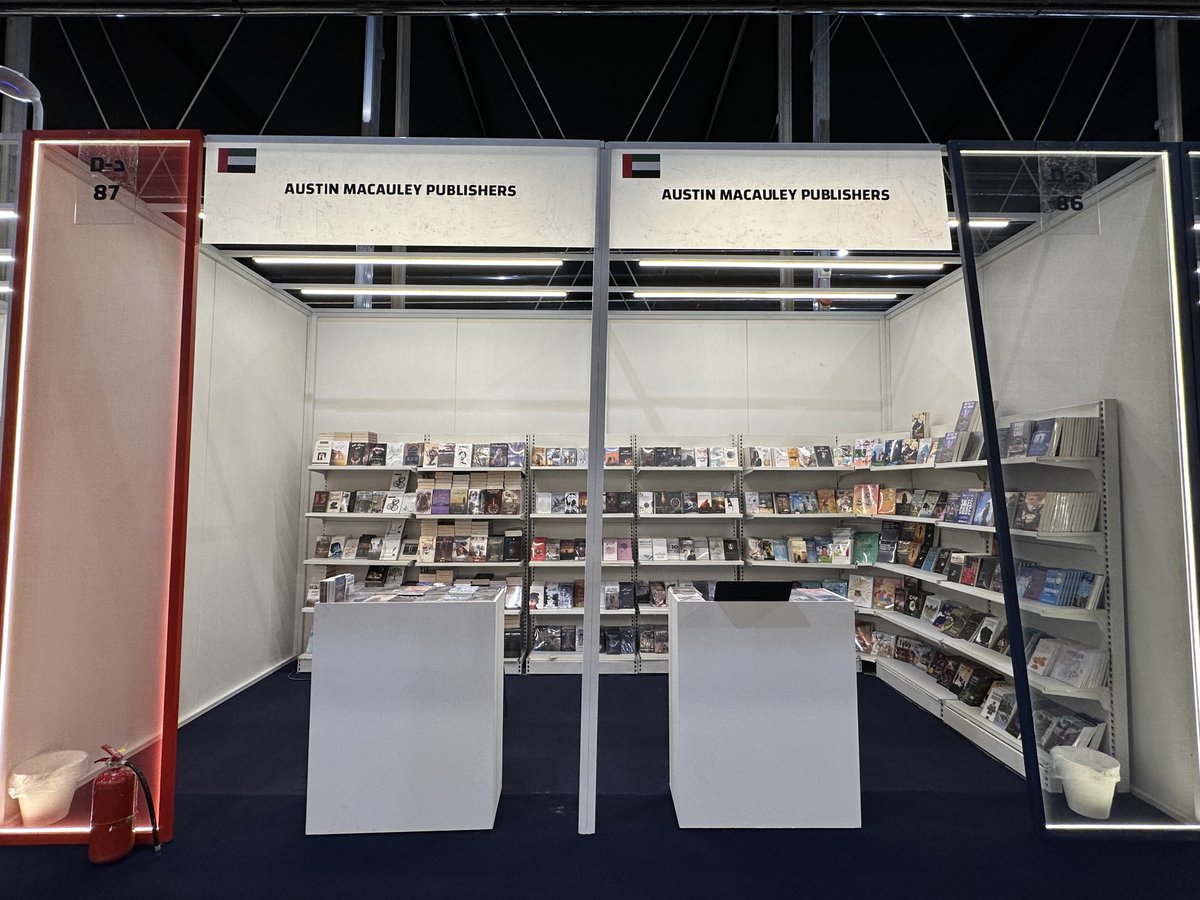 AMPublishersUAE's tweet image. جناحنا في معرض الرياض الدولي للكتاب.

قوموا بزيارتنا فنحن بانتظاركم! 😍📚

#الرياض #معرض_الرياض_الدولي_للكتاب #معرض_الكتاب