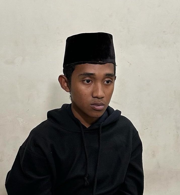 msyahrulazizz's tweet photo. @tanyakanrl Hampir mirip cok 🤣✌ https://t.co/xWbFdi0Agv