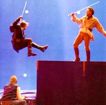 Deinonychus in every illustration from the 80s-90s be like