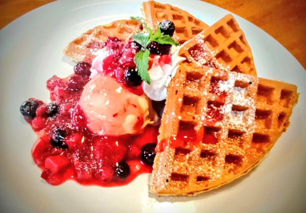 SLV_023's tweet image. 本日はグースでランチ🍴☕

#COROLLA
#GOOS