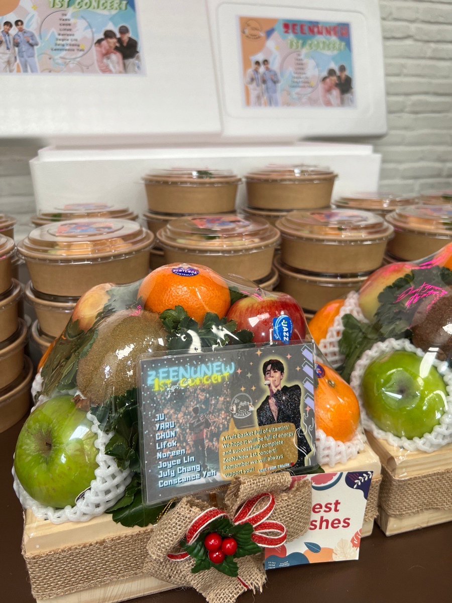 junior30220's tweet photo. 💙𝔽𝕠𝕠𝕕 𝕤𝕦𝕡𝕡𝕠𝕣𝕥  𝔽𝕣𝕠𝕞 𝕋𝕒𝕚𝕨𝕒𝕟 𝕗𝕠𝕣 ℤ𝕖𝕖ℕ𝕦𝕟𝕖𝕨 𝟙𝕤𝕥 𝕔𝕠𝕟𝕔𝕖𝕣𝕥 @zee_pruk @CwrNew 🧡

-Fruit boxes *50 for staff
-Fruit basket *2 for ZeeNunew

📌 Special thanks @AfternoonZeeNew for giving us the opportunity to join this event.
#ZeeNuNewConcertDay1 https://t.co/vduK1sCdWN