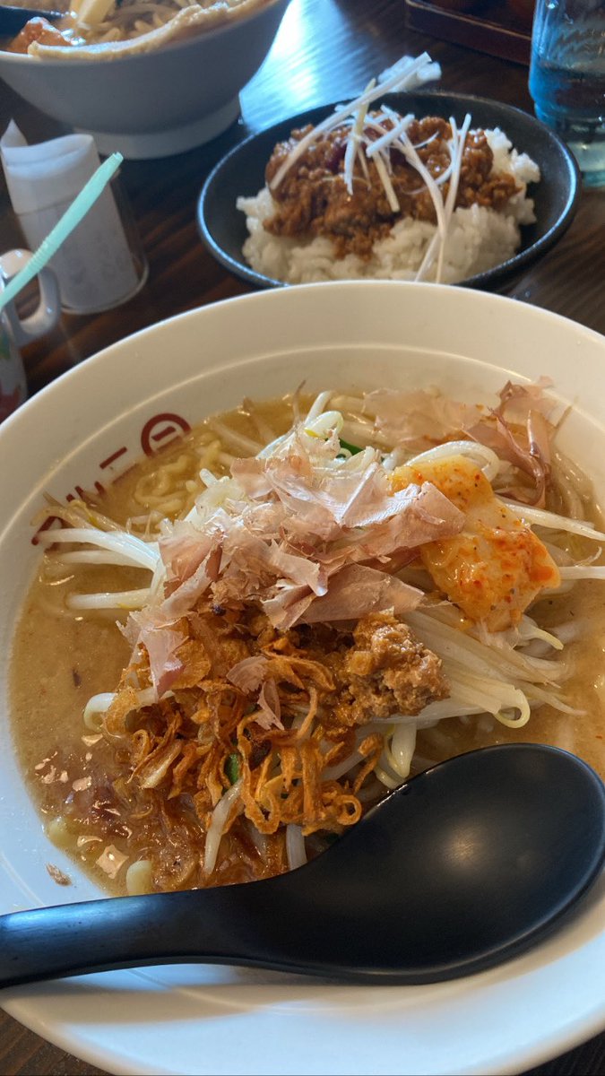 rina_s_0129's tweet photo. マルニ味噌ラーメン
たぶんラーメンの中で1番好き
美味しすぎて沼 https://t.co/iIOPPRQgOy