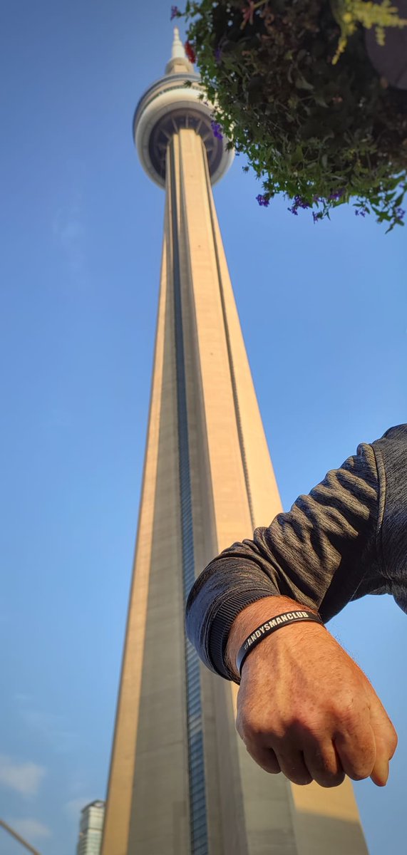 jimmy_brem's tweet photo. Spreading the word of mens mental health all around the world

@AndysmanclubSco @andysmanclubuk #itsoktonotbeok #torontocntower #Toronto https://t.co/6b5bE1UJF9