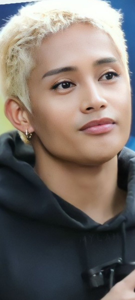 Hardyred74's tweet photo. Good morning mga sisiws and Fstans! Ambagan nyo naman ako ng mga pix ni Suson na may magandang lips...ayeeeee.....
Mag FELIPS tayo today! #SB19_KEN #FELIP https://t.co/wIoAZK5u76