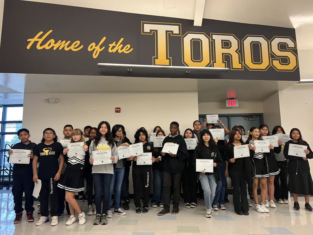 Yorba_Toros's tweet photo. September Student of the Month celebration was phenomenal. We are grateful for all of the parent support and attendance to celebrate this special recognition! #theTOROway #leadersscholarschampions #weareYorba https://t.co/WMAyVGm29o