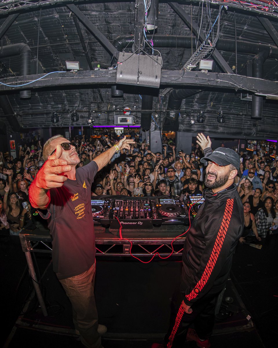 ValentinoKhan's tweet photo. ⚡️This is Powerline⚡️ last night I started a secret lineup techno party and it was insane. My big motivation behind Powerline & High Power was not only to create community but also to give back to the culture. It’s important to have recurring parties where you can see your fav acts + discover new artists in an intimate setting. And I want to keep pushing forward new sounds that break barriers and keep dance music in a place where we aren’t afraid to take risks.