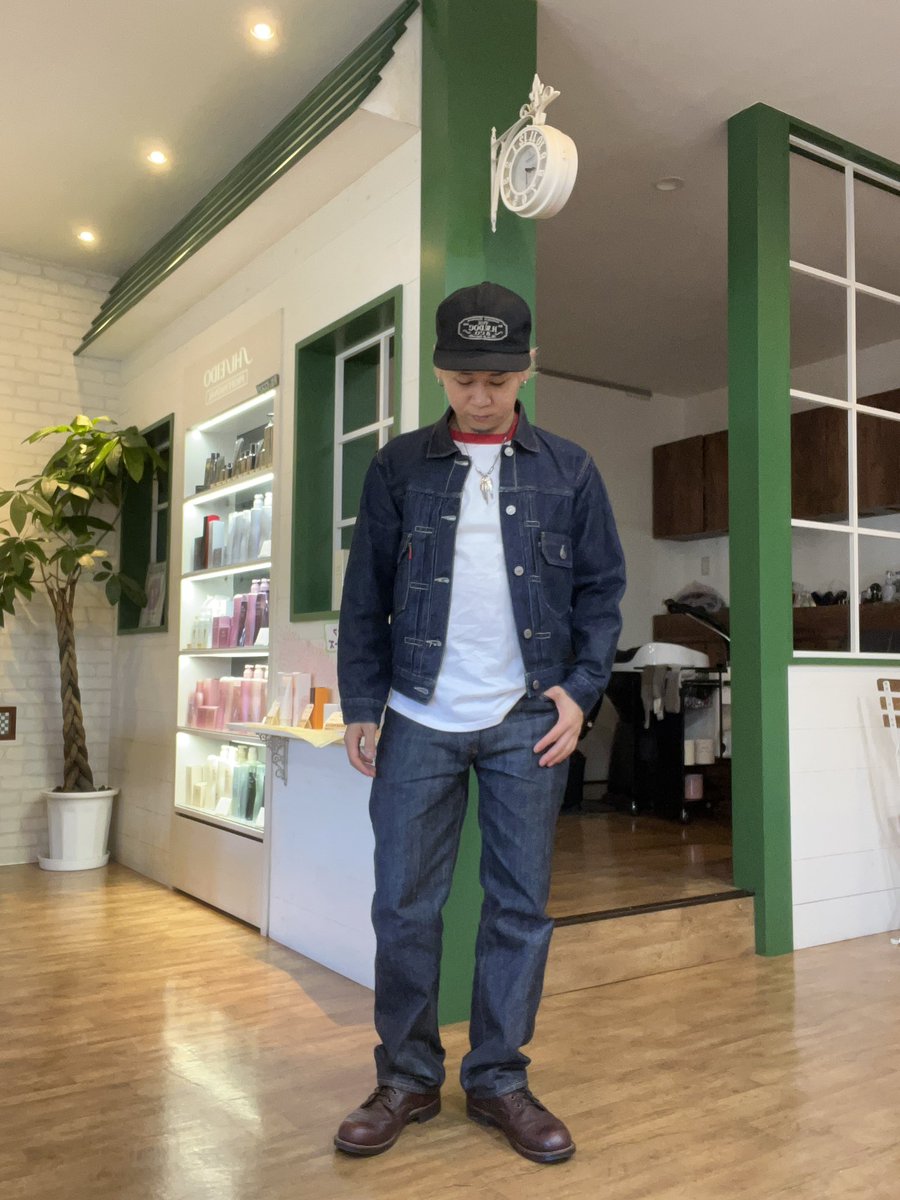 hayate3710's tweet photo. やっとジージャンが着れる季節✨
秋冬物買い漁ろうかな🤤
.
cap #hwdog #hwdogandco 
denim #リーバイス　#levis
boots #redwing #レッドウィング
silver #larrysmith #ラリースミス https://t.co/Va0O6j3JFv