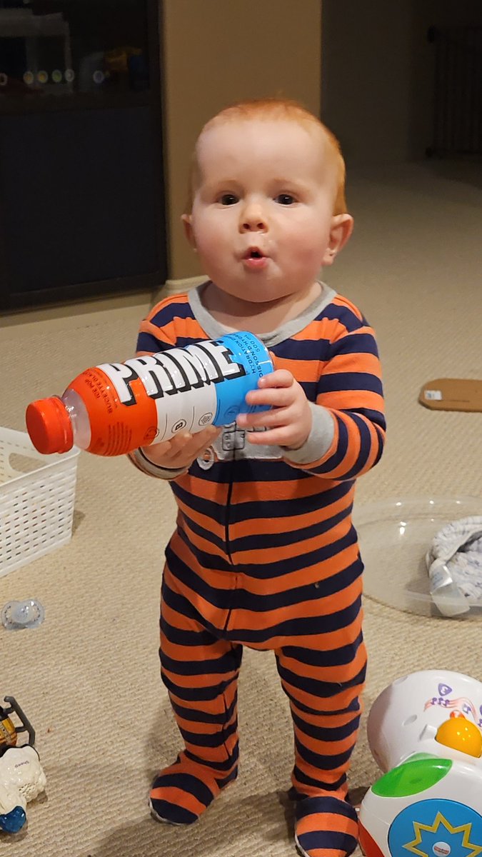 mrmichaelkozak's tweet photo. My kids a @LoganPaul guy. (It's an empty bottle... Nobody freak out!) https://t.co/QJPWnGxflK