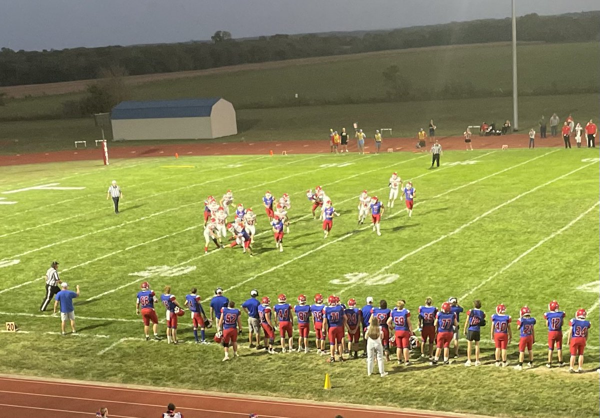wibwPhil's tweet photo. Santa Fe Trail up 24-0 over Osawatomie with 455 left in 2nd qtr. #kpz https://t.co/g3MS1zYDnb