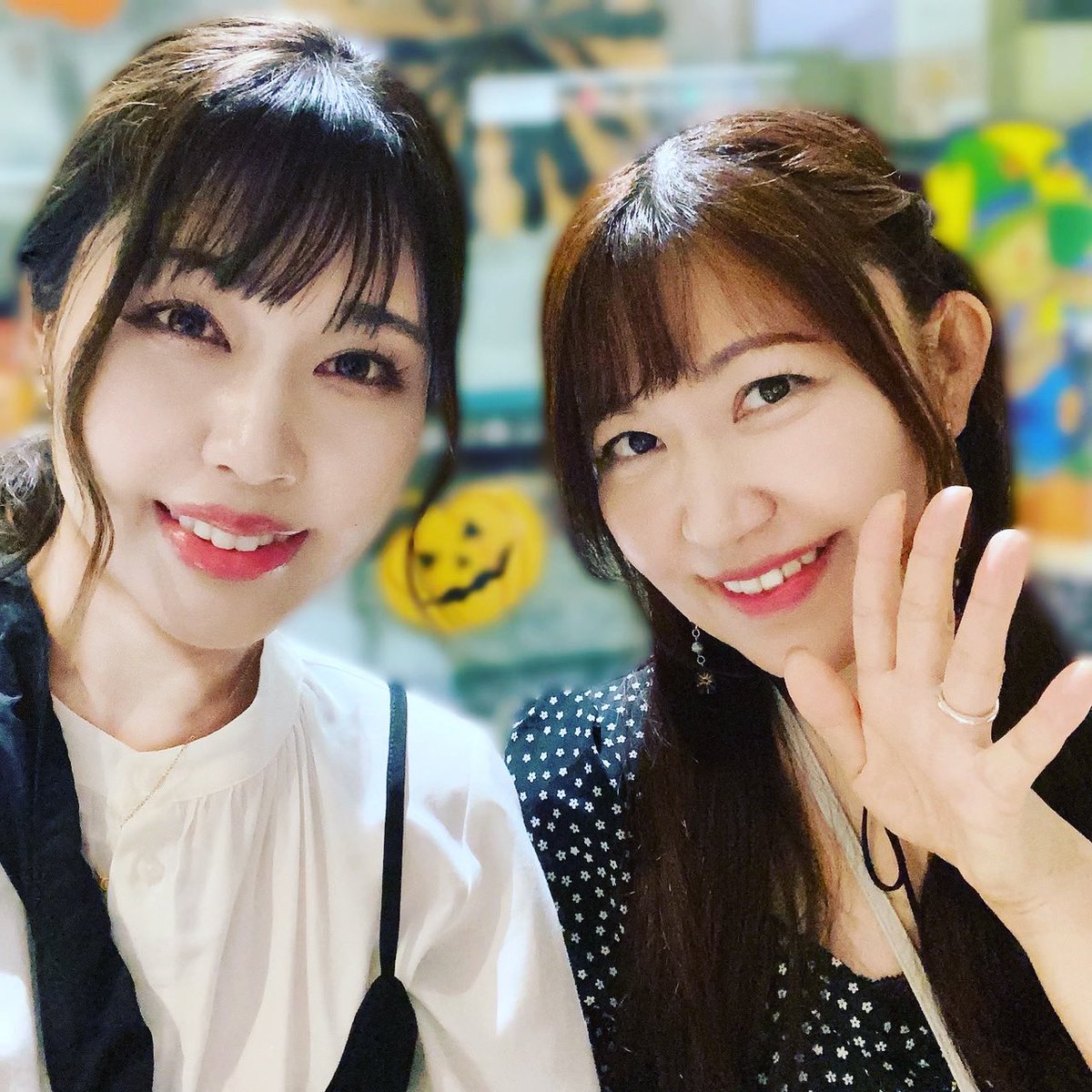 marble_livelife's tweet photo. おはよう〜👩🏻🦋✨
本日、marbleライブ✨🌟✨
スペシャルゲストは
結城アイラちゃん❤️
@airayuuki
当日券ありますので、
是非お待ちしてます❣️
↓↓↓
https://t.co/8jwd6m5667
頂いた入浴剤を入れて
ゆっくりお風呂に入りました🛁*。
#結城アイラ
#marble2023
#入浴剤 #bath
#bathadditive https://t.co/1IX8jQM5ow