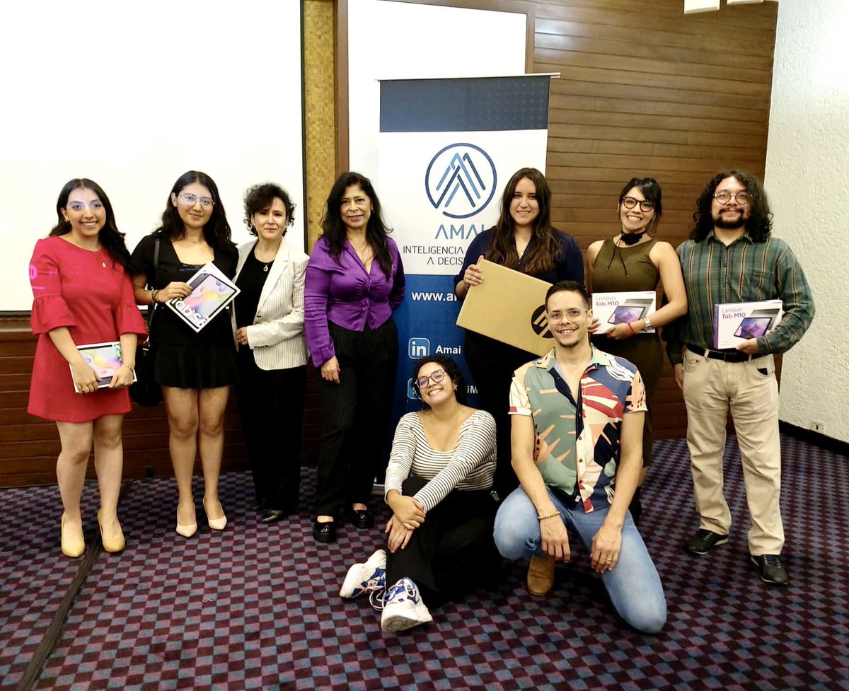AmaiMexico's tweet photo. ¡Los ganadores! 🥇 🥈 🥉 

#RGT23AMAI de @ESOMAR y #AMAI 

#VinculaciónAcadémicaAMAI https://t.co/nzD2DcKwKF