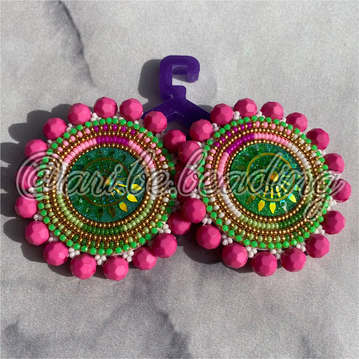 got these beaded earrings for sale $70 🌷💚 follow my beading account on IG  @ ari.be.beading 
#beadwork #beadedearrings #nativebling #indigenous