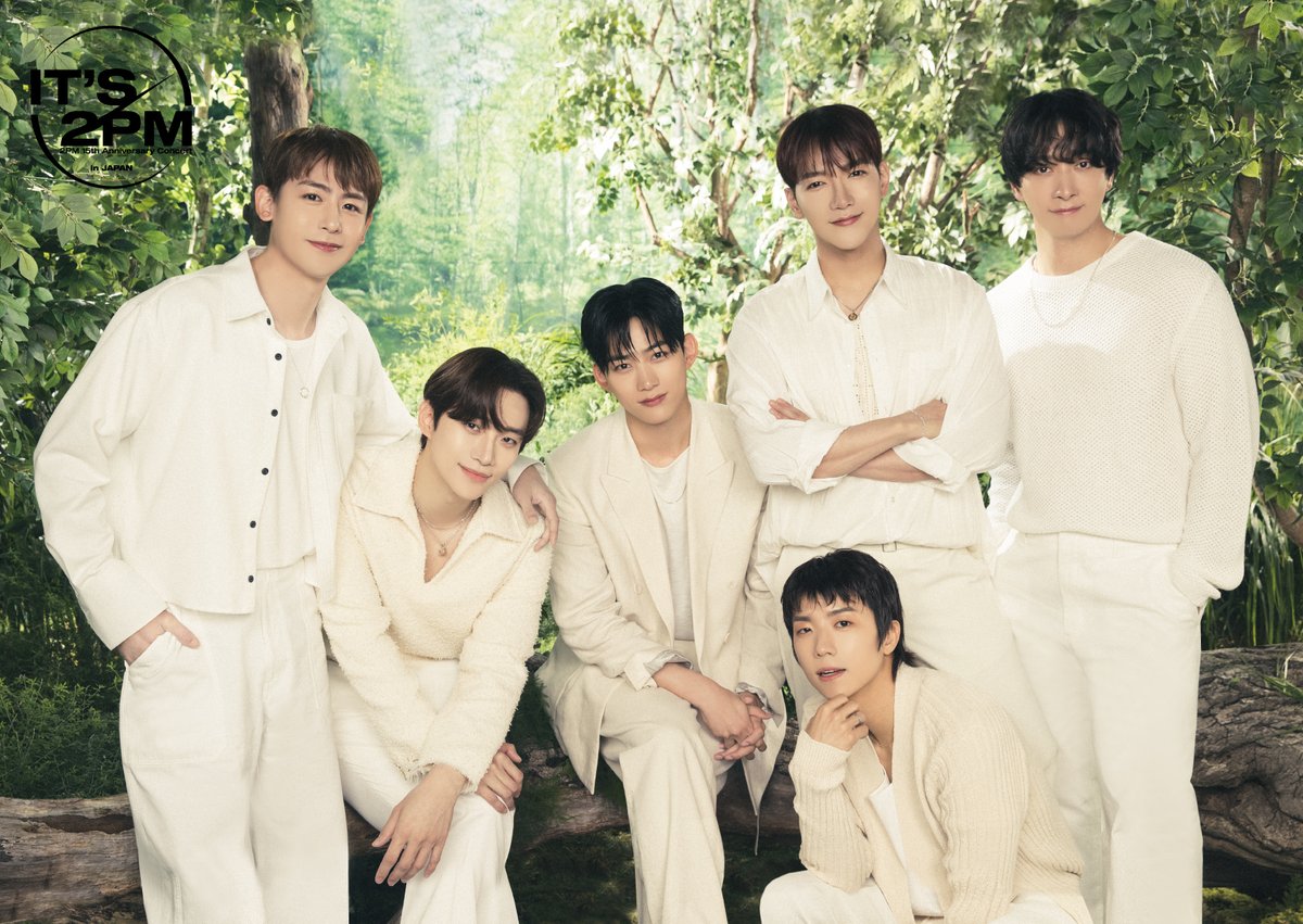 follow_2PMJP's tweet photo. 2PM 15th Anniversary Concert ＜It’s 2PM＞ in JAPAN

🕑 Its_2PM 🕑

#2PM 
#Its_2PM
#2PM_15th_Anniversary https://t.co/JmlM7qV3fm
