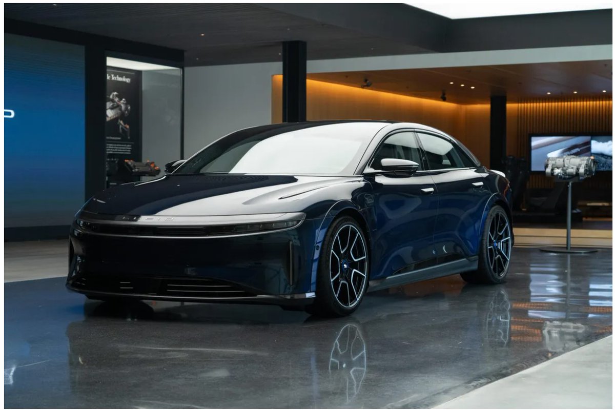 CarFeels tweet media