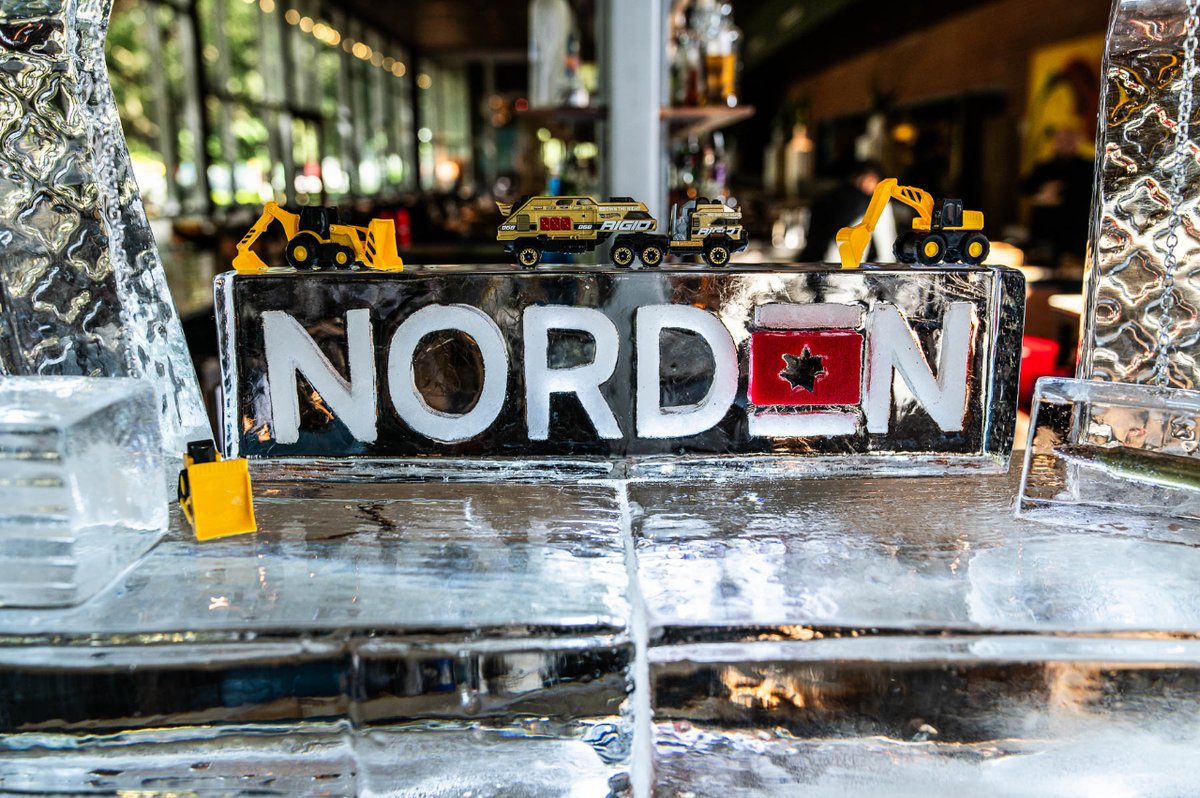 dlgicefactory's tweet photo. We were honored to create this stunning and fun masterpiece for one of Denmark's oldest international shipping companies #Norden Thank you @GroveHouston!
#grovehouston #internationalshipping #iceship #icesculptures #icesculpting #icecarving #dlgicefactory #reverendbutter #houston https://t.co/wtPs9RYNHV