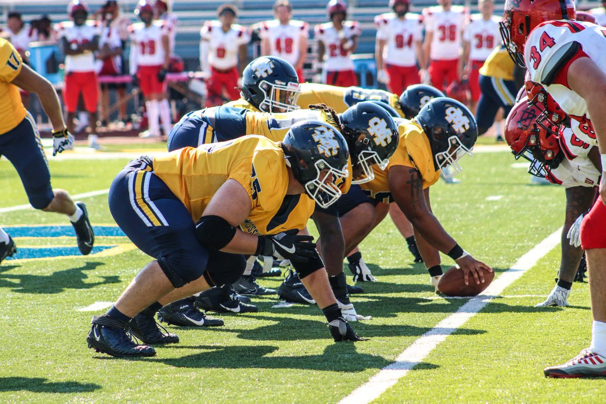 Blessed to receive an offer from MS College!! <a href="/CoachBlack22/">Miguel Black</a>